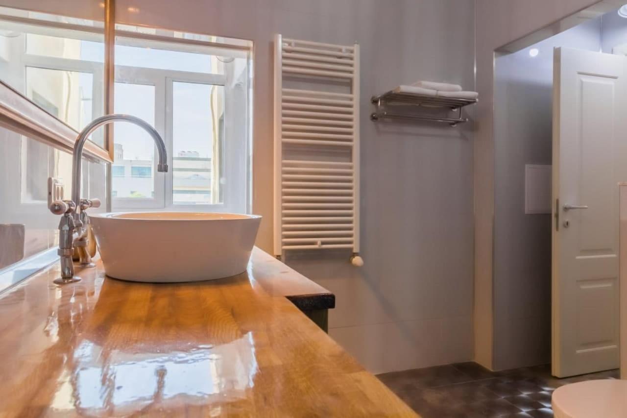 Inova Central Apartment Bucarest Extérieur photo