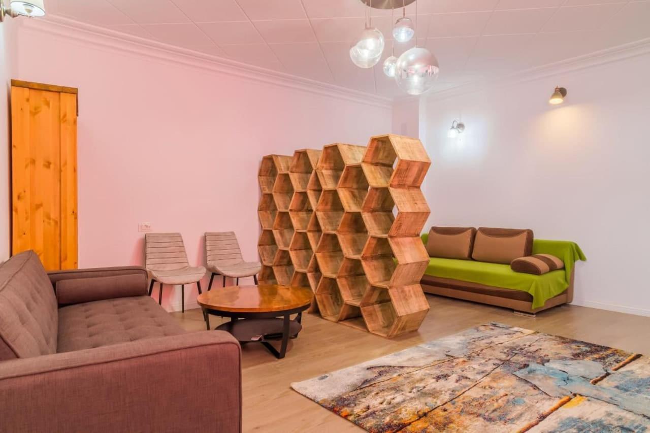 Inova Central Apartment Bucarest Extérieur photo